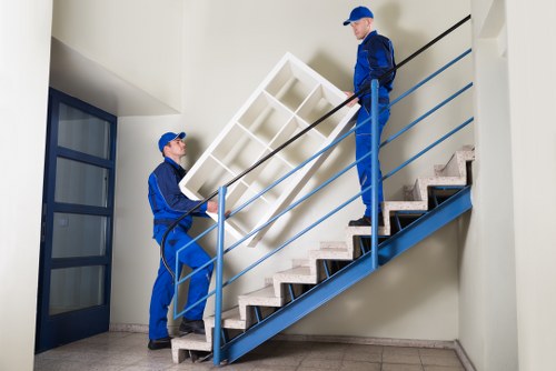 Flexible man with van service in Canary Wharf for office and home transport