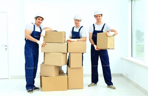 Flexible man and van removals in Canary Wharf