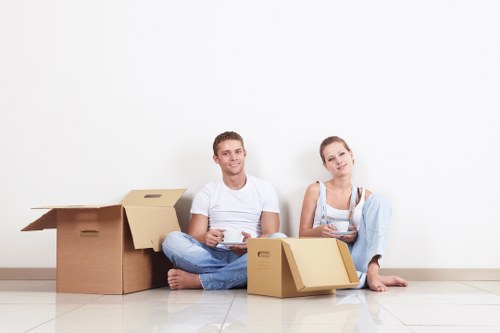 Reliable Canary Wharf movers preparing items for a smooth final delivery