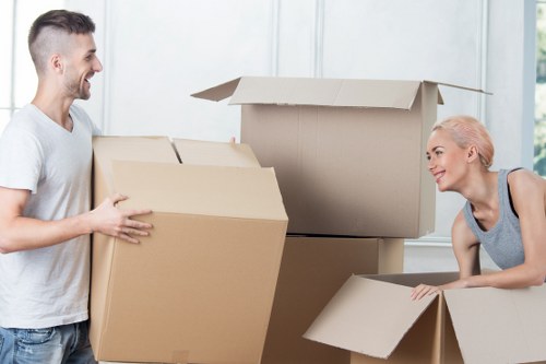 Apartment move support in Canary Wharf with loading and lift access
