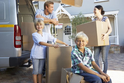 Efficient same day moving service for flats and offices in Canary Wharf
